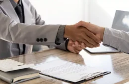 Prefeitura de Porto Seguro abre concurso com salários de até R$ 15 mil